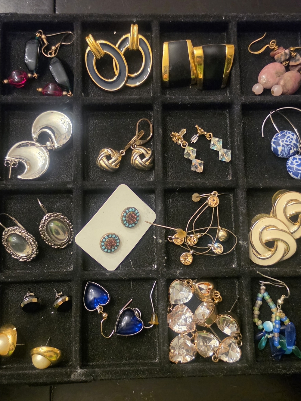 Lot Of Over 36 Pairs Of Pierced Earrings Collection Vintage To Now